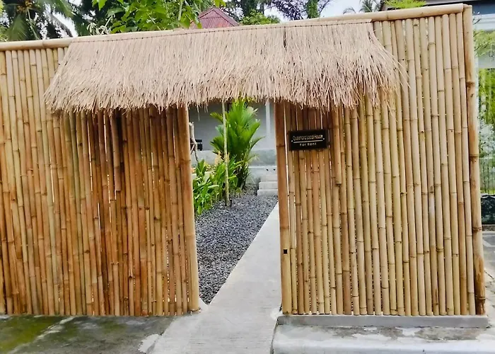 Queenara Local House بيت ضيافة